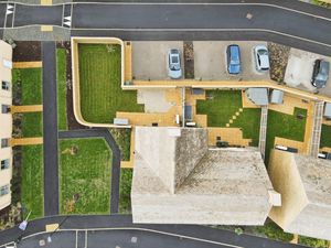 Photo 2- click for photo gallery